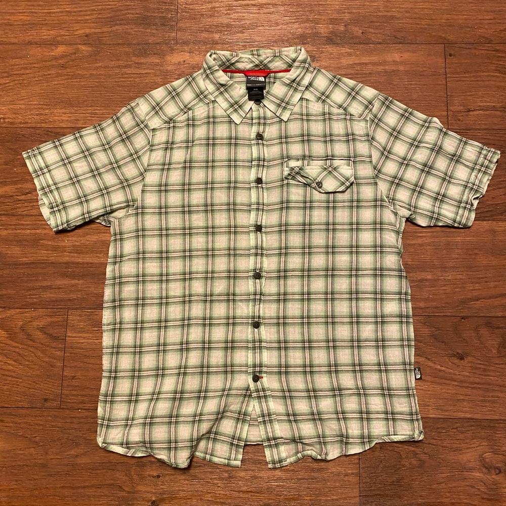 Men’s The North Face Short Sleeve Shirt